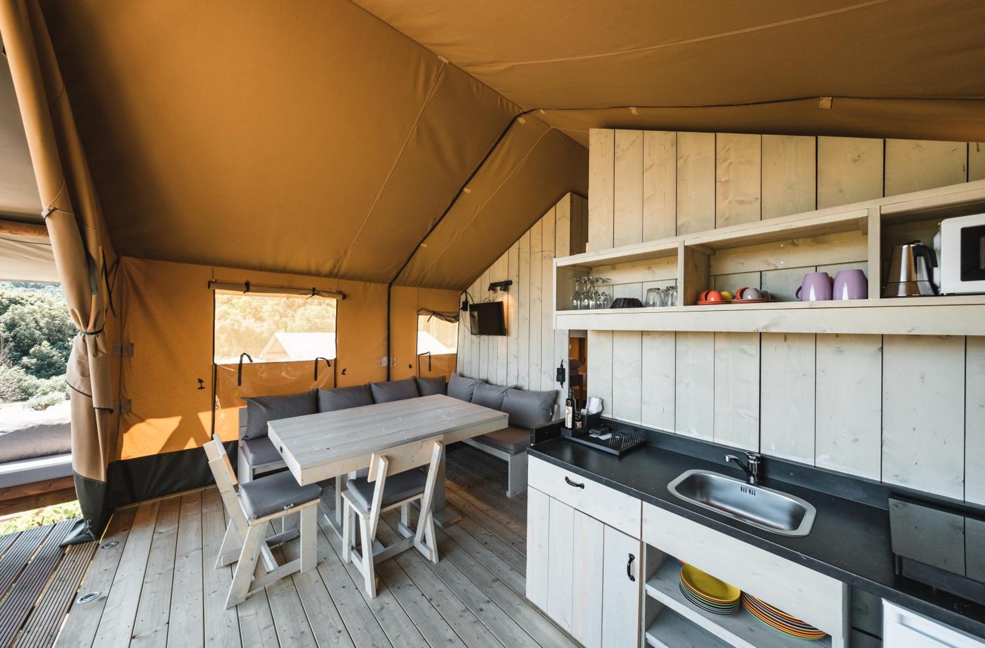 Glamping Le Tegole Hotel Riparbella Exterior photo